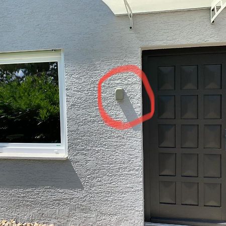 60Qm Zweizimmerwohnung Im Raum Stuttgart Oberriexingen Esterno foto